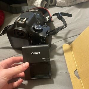 Canon EOS Rebel T100